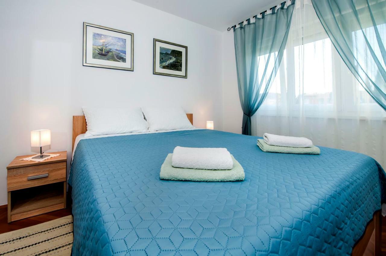 Apartman Oly Rovinj Buitenkant foto