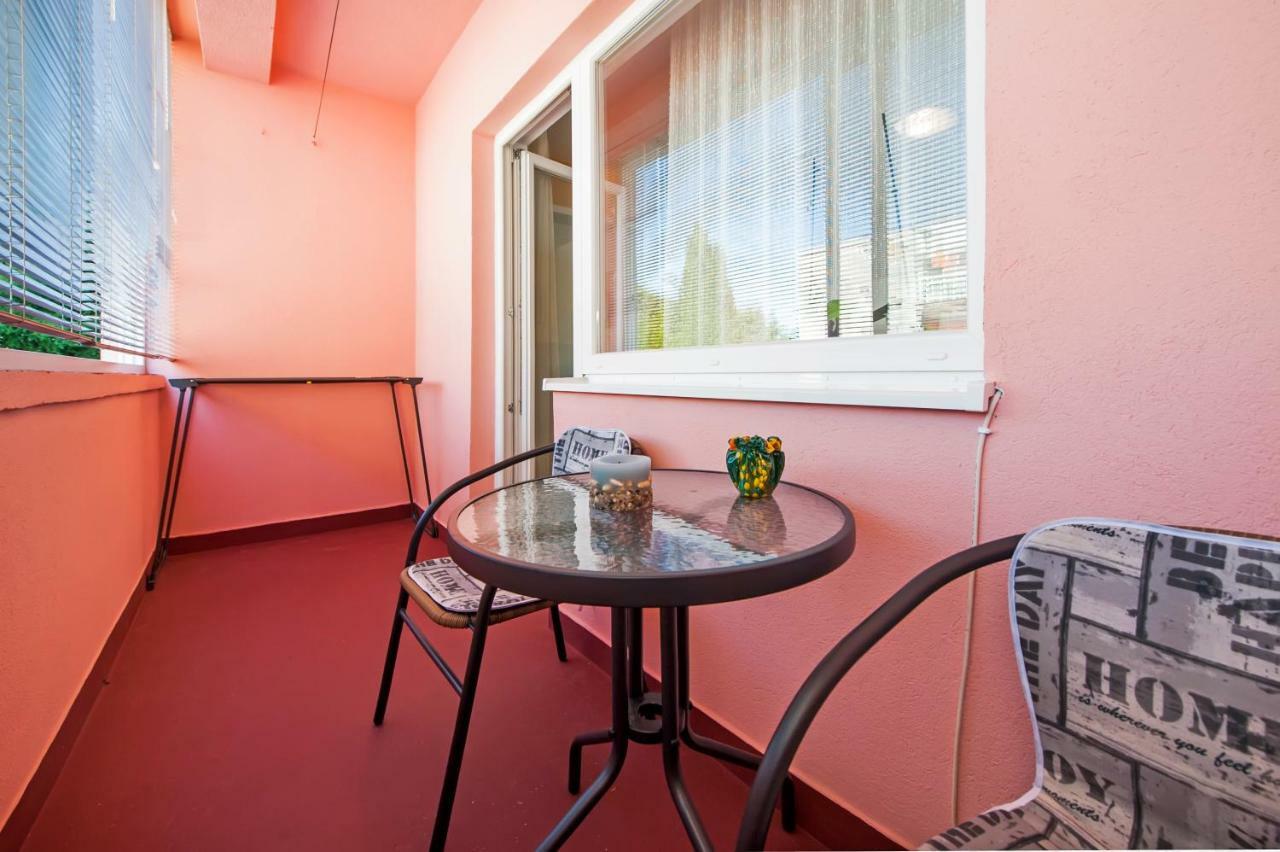 Apartman Oly Rovinj Buitenkant foto